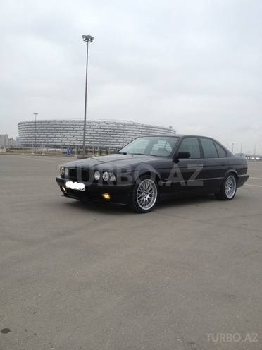 BMW 525 1995, 297,000 km - 2.5 l - Bakı