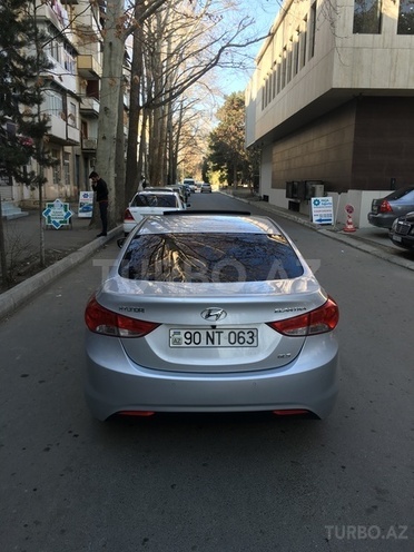 Hyundai Elantra 2011, 230,000 km - 1.8 l - Mingəçevir