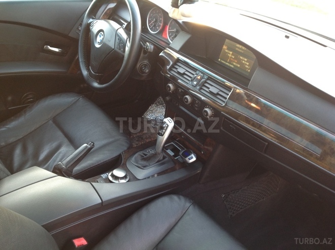 BMW 530 2005, 230,000 km - 3.0 л - Bakı