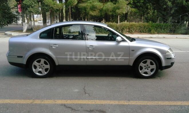 Volkswagen Passat 2001, 225,000 km - 1.8 l - Sumqayıt