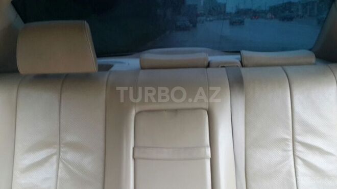 Mercedes E 220 2001, 296,000 km - 2.2 л - Bakı