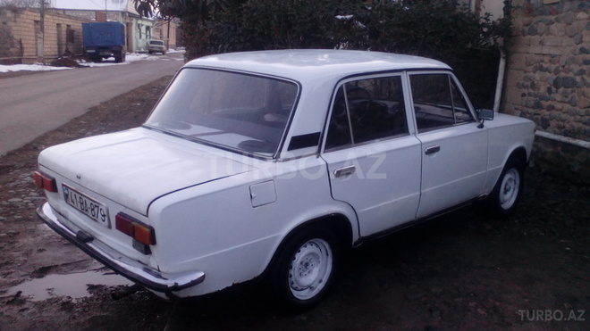LADA (VAZ) 21011 1981, 300,000 km - 1.3 l - Gəncə