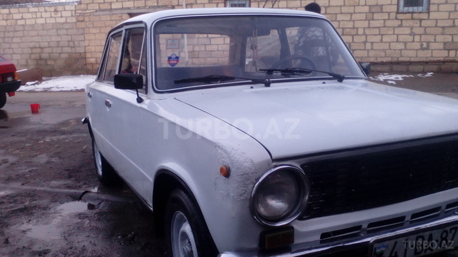 LADA (VAZ) 21011 1981, 300,000 km - 1.3 l - Gəncə