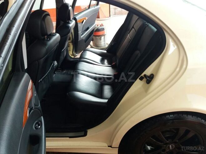 Mercedes E 220 2008, 235,000 km - 2.2 л - Bakı