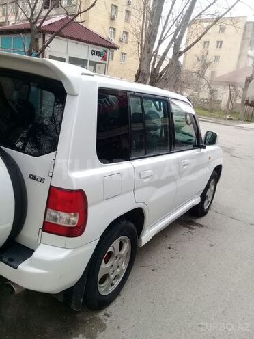 Mitsubishi Pajero io 2000, 200,000 km - 2.0 l - Bakı