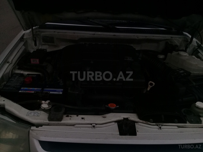 Mitsubishi Pajero io 2000, 250,000 km - 2.0 l - Bakı