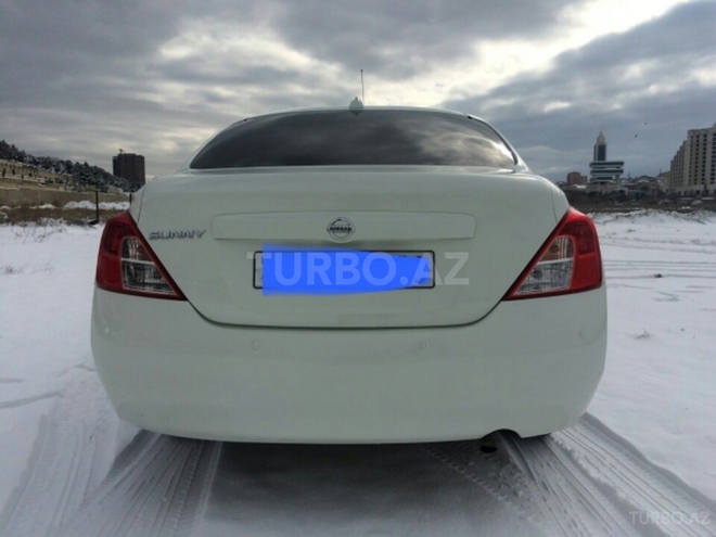 Nissan Sunny 2012, 68,120 km - 1.6 l - Bakı