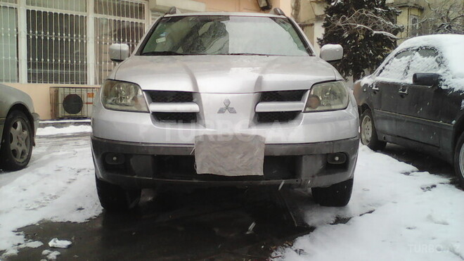 Mitsubishi Outlander 2002, 109,800 km - 2.4 l - Bakı