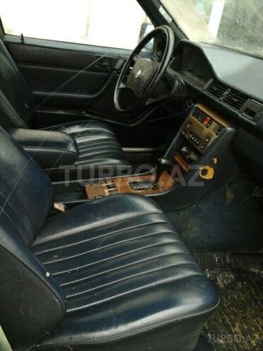 Mercedes E 300 1987, 400,000 km - 3.0 l - Bakı