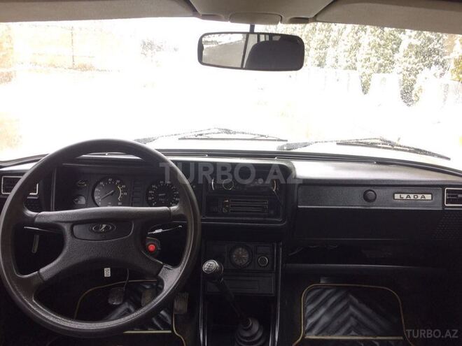 LADA (VAZ) 2107 2010, 180,000 km - 1.6 л - Bakı