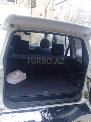 Mitsubishi Pajero io 2000, 250,000 km - 2.0 l - Bakı