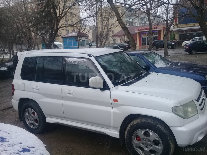 Mitsubishi Pajero io 2000, 250,000 km - 2.0 l - Bakı