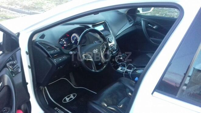Hyundai Grandeur 2013, 85,000 km - 2.4 л - Qax