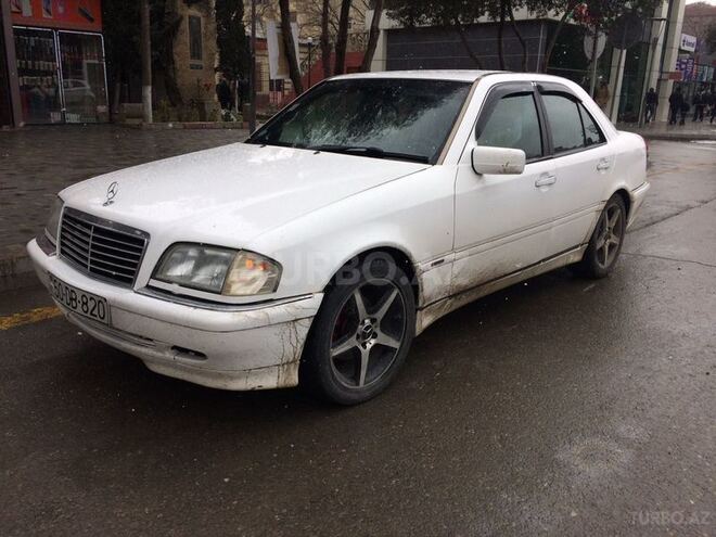 Mercedes C 180 1996, 287,000 km - 1.8 l - Sumqayıt