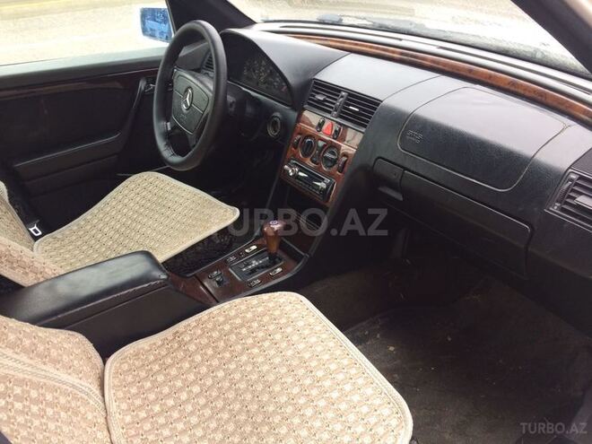 Mercedes C 180 1996, 287,000 km - 1.8 l - Sumqayıt