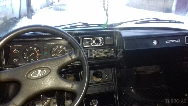 LADA (VAZ) 2107 1994, 130,000 km - 1.6 l - Quba