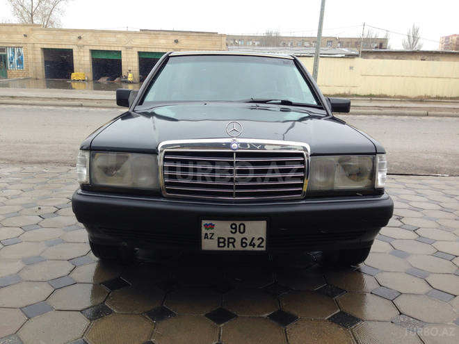 Mercedes 190 1993, 250,000 km - 2.3 л - Sumqayıt