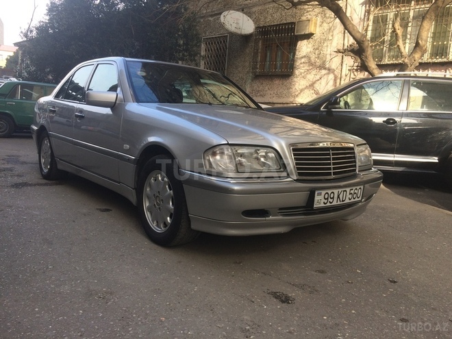 Mercedes C 240 1998, 220,000 km - 0.3 l - Bakı