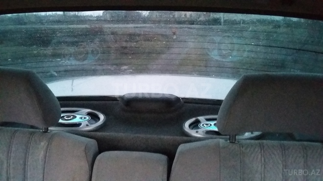 GAZ 31105 2005, 88,700 km - 2.3 л - Ucar