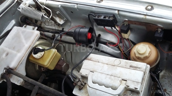 GAZ 31105 2005, 88,700 km - 2.3 л - Ucar