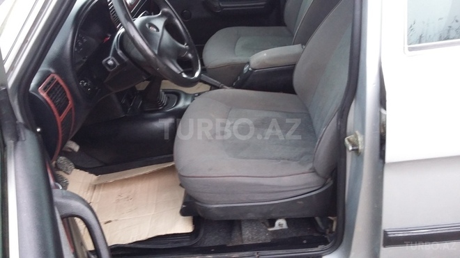 GAZ 31105 2005, 88,700 km - 2.3 л - Ucar
