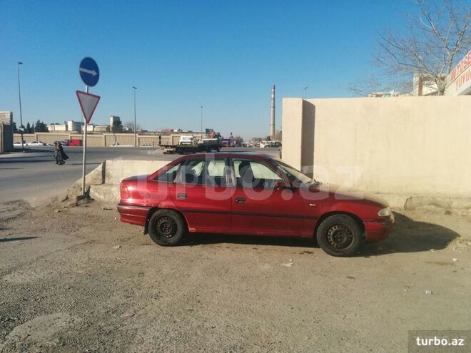 Opel Astra 1995, 397,198 km - 1.6 l - Sumqayıt