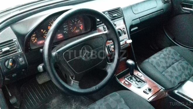 Mercedes C 200 1998, 357,000 km - 0.2 l - Sumqayıt