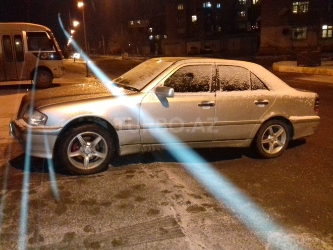 Mercedes C 200 1998, 357,000 km - 0.2 l - Sumqayıt