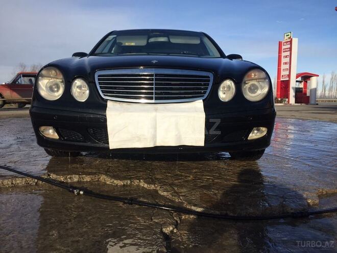 Mercedes E 220 2002, 35,000 km - 2.2 l - Bərdə