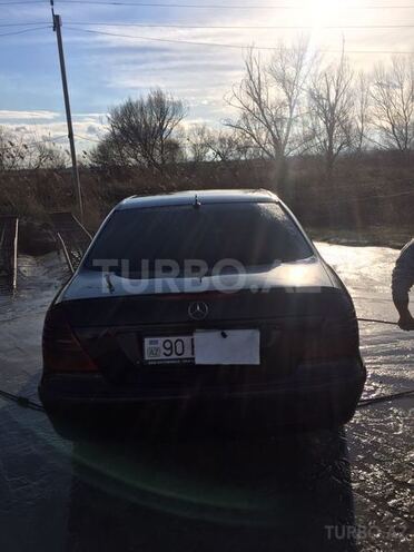 Mercedes E 220 2002, 35,000 km - 2.2 l - Bərdə