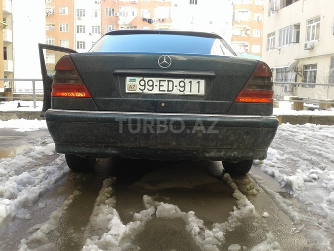 Mercedes A 200 1988, 238,236 km - 0.3 l - Xırdalan