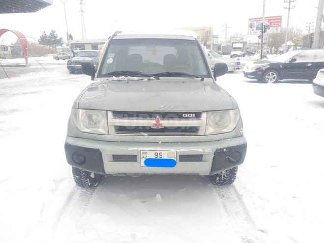 Mitsubishi Pajero io 2000, 210,000 km - 1.8 l - Sumqayıt