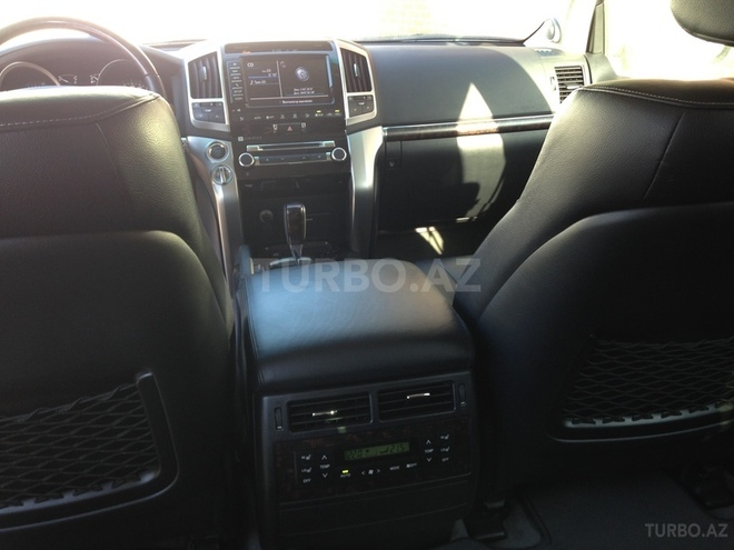 Toyota Land Cruiser 2014, 15,000 km - 4.6 l - Bakı