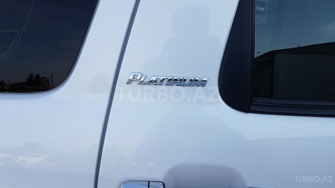 Toyota Sequoia 2009, 80,000 km - 5.7 l - Bakı