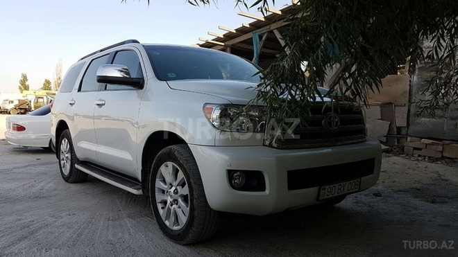 Toyota Sequoia 2009, 80,000 km - 5.7 l - Bakı