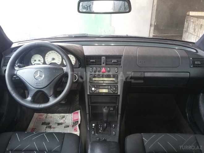 Mercedes C 240 2000, 222,790 km - 2.4 l - Göyçay