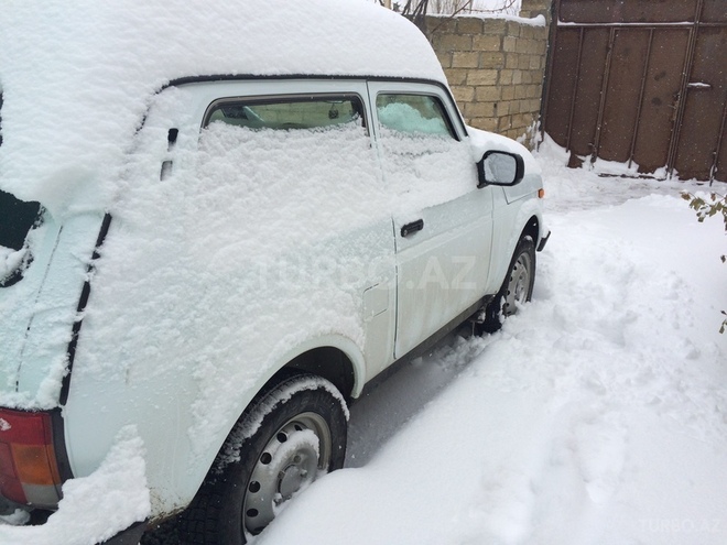 LADA (VAZ) Niva 2015, 23,000 km - 1.7 l - Xırdalan
