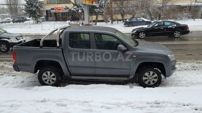 Volkswagen Amarok 2012, 25,600 km - 2.4 л - Bakı