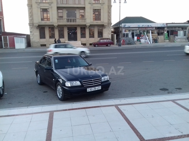 Mercedes C 180 1998, 210,000 km - 1.8 л - Bakı
