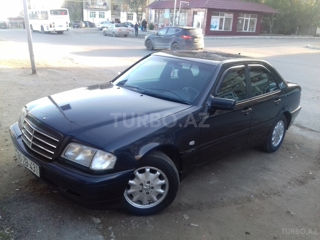Mercedes C 180 1998, 210,000 km - 1.8 л - Bakı