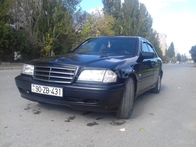 Mercedes C 180 1998, 210,000 km - 1.8 л - Bakı