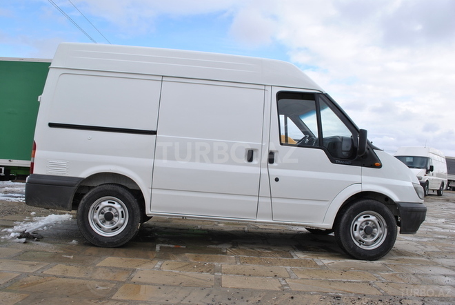 Ford Transit 2001, 175,000 km - 2.4 л - Şəki