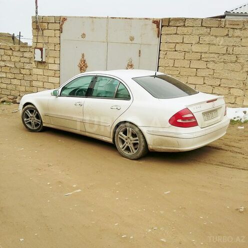Mercedes E 240 2002, 280,000 km - 2.4 л - Balakən