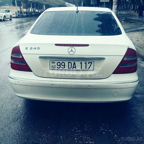 Mercedes E 240 2002, 280,000 km - 2.4 л - Balakən