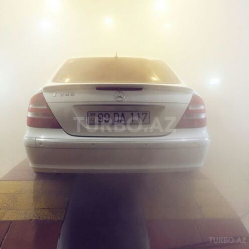 Mercedes E 240 2002, 280,000 km - 2.4 л - Balakən