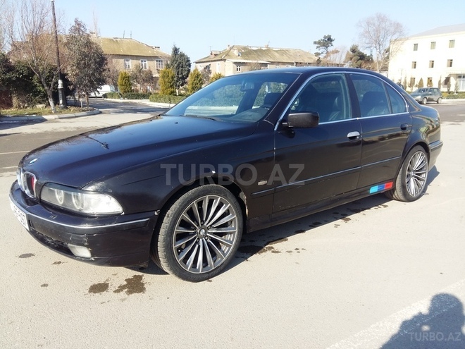 BMW 523 1997, 299,443 km - 2.5 l - Sumqayıt