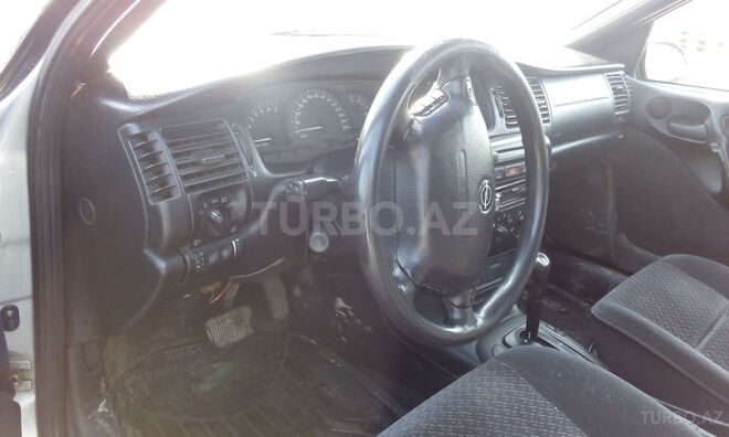 Opel Vectra 1997, 450,000 km - 2.0 l - Bakı
