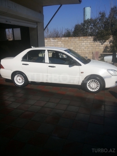 Mitsubishi Lancer 2004, 280,000 km - 1.3 l - Ağdam