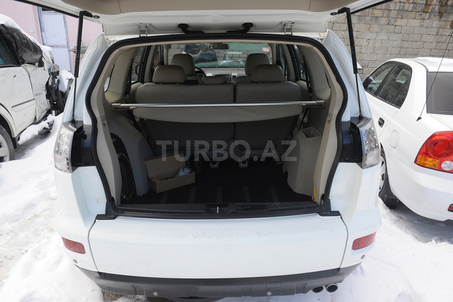 Mitsubishi Outlander 2010, 171,346 km - 3.0 л - Bakı