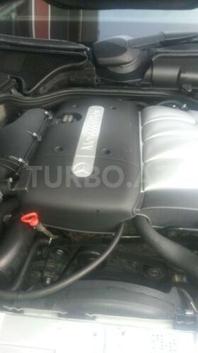 Mercedes E 220 2001, 29,000 km - 0.2 л - İsmayıllı